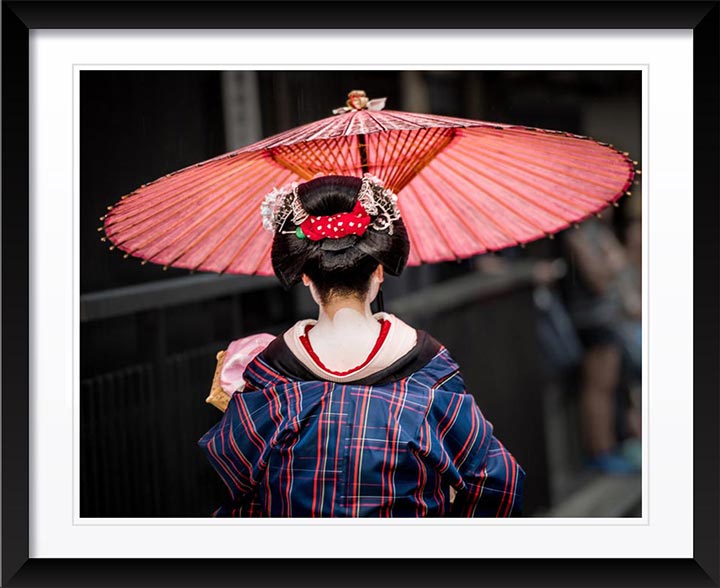 "Geisha Going to Work (A)" by Dorte Verner Photography