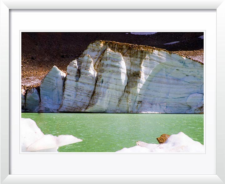 "Berg Striations" by Robert Manno Photography