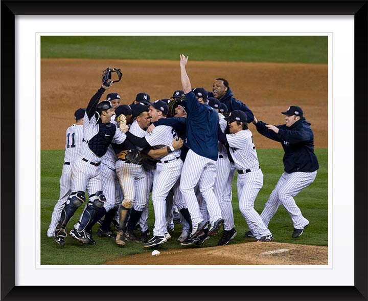 Yankees Victory Photographic Art by Chuck Solomon