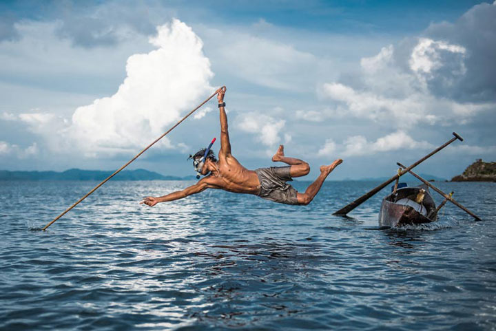 "Disappearing fishing method by Moken" by Dorte Verner Photography